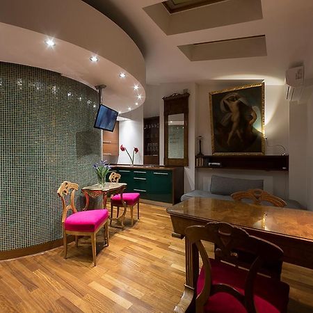 Main Square Studio With Terrace & Air Condition Krakow Ngoại thất bức ảnh