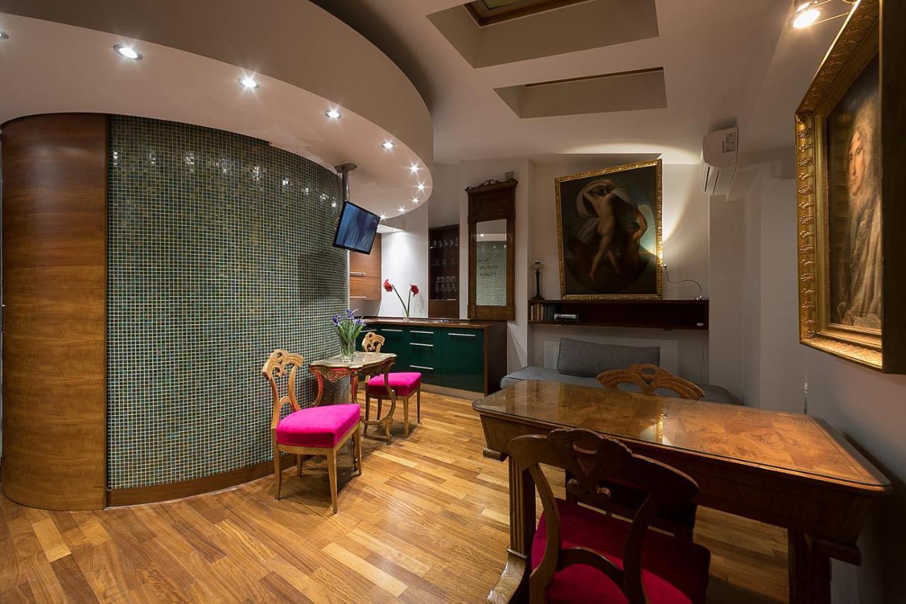 Main Square Studio With Terrace & Air Condition Krakow Ngoại thất bức ảnh
